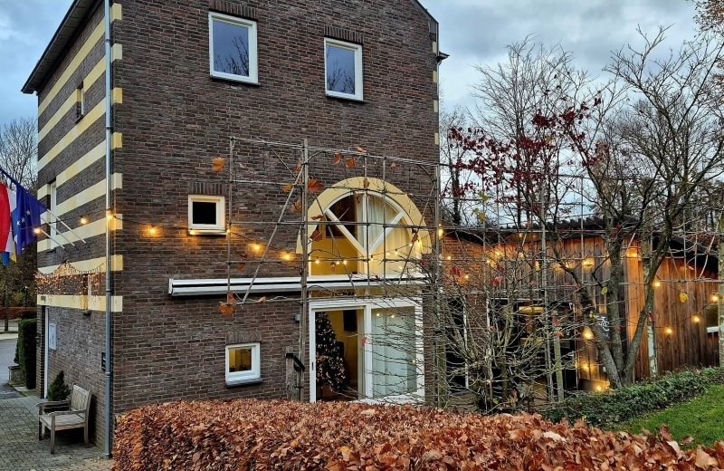 20251115 kerstversiering op mechelerhof 1