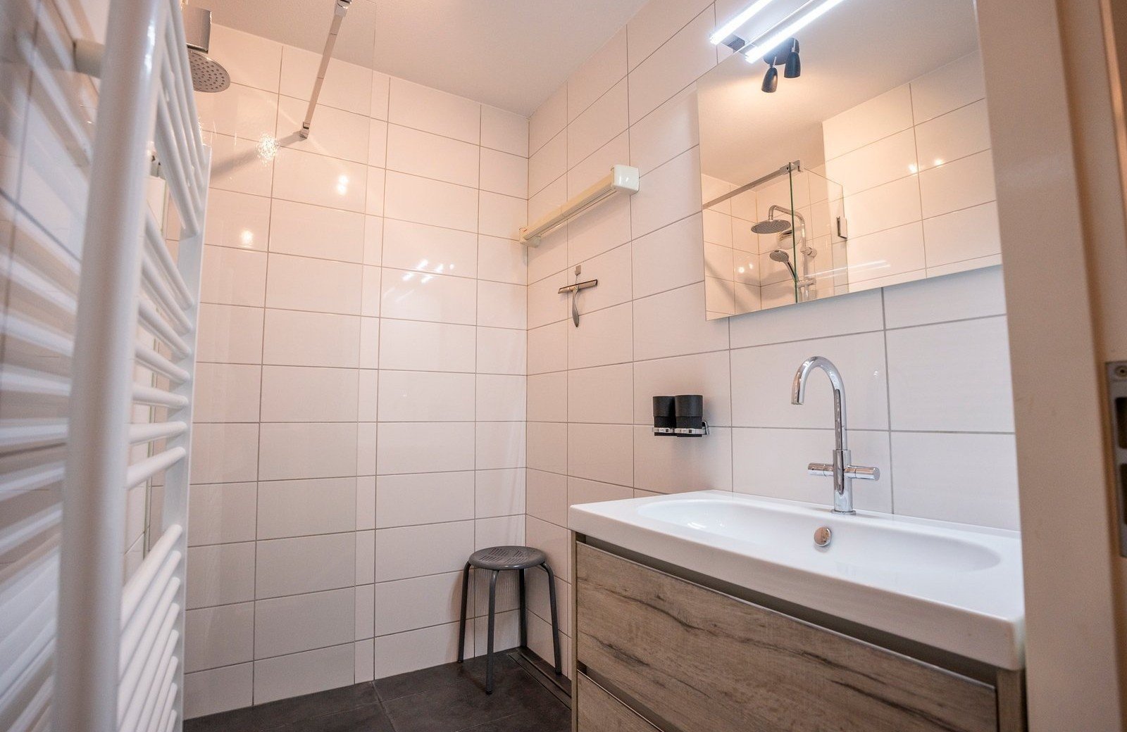 4 persoons vakantiewoning met vide mechelerhof huisje 115 badkamer