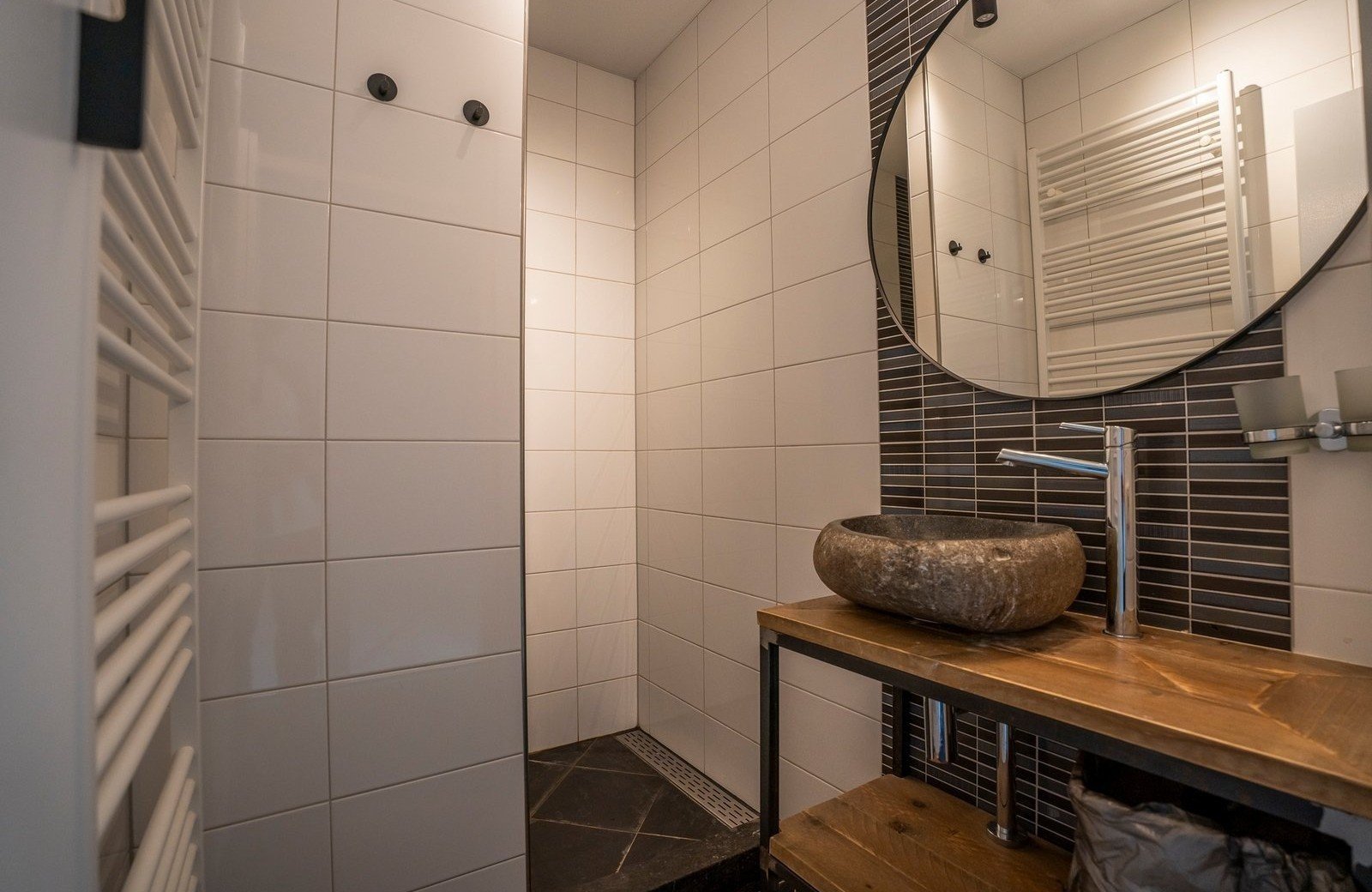 4 persoons vakantiewoning met vide mechelerhof huisje 302 badkamer